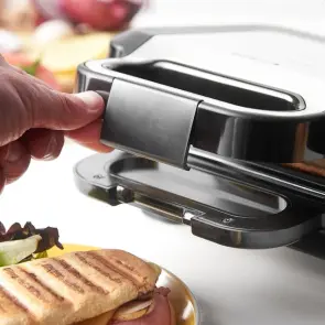 Мультимейкер Russell Hobbs, 750Вт, комплект-3 пластини, алюміній, корпус-нержав.сталь, пластик, чорний-срібний №4