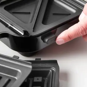 Мультимейкер Russell Hobbs, 750Вт, комплект-3 пластини, алюміній, корпус-нержав.сталь, пластик, чорний-срібний №5