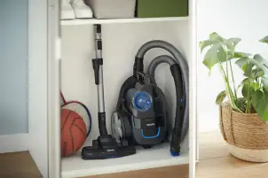 Пилосос Philips контейнерний PowerPro Compact, 900Вт, конт пил -1,5л, НЕРА13, чорний №4