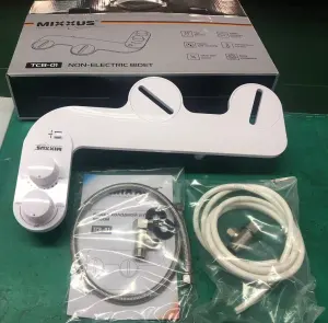 Накладка під кришку унітазу Mixxus Premium TCB-01 Універсальна з вбудованим гігієнічним душем ( №5
