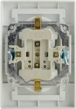 Розетка двойная 2Р+PE PB16/2-С-Fl-W (белая)