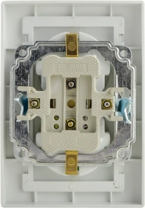 Розетка двойная 2Р+PE PB16/2-С-Fl-W (белая) №1