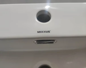 Раковина підвісна Mixxus Premium QUADRO-0205 410х360х130mm з отвором під змішувач та переливом №4