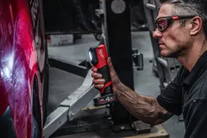 Акумуляторний ліхтар для підбору кольору MILWAUKEE M12 CML-401 №10