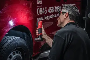 Акумуляторний ліхтар для підбору кольору MILWAUKEE M12 CML-401 №12