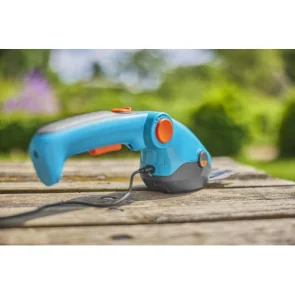 Ножиці акумуляторні для газонів Gardena ComfortCut №5