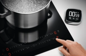 Варочная поверхность Electrolux индукционная, 30см, Домино, черный №11