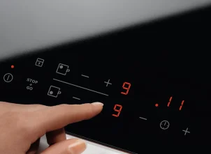 Варочная поверхность Electrolux электрическая стеклокерамическая, 60см, черный №6