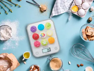 Весы Tefal кухонные Optiss Cake Pops, 5кг, AAAx2 в комплекте, стекло, разноцветные №10