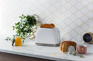 Тостер Russell Hobbs Honeycomb 850Вт, широкие слоты, пластик, белый №3