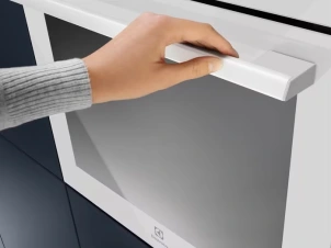 Духовой шкаф Electrolux электрический, 65л, A, дисплей, конвекция, белый №7