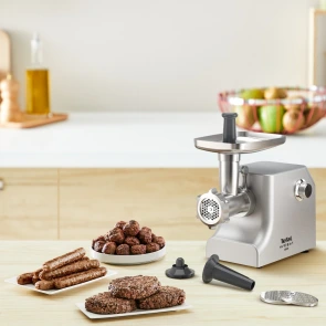 М'ясорубка Tefal HV10 8in1, 2200Вт, 5.5кг/хв, 3 решітки, насадка для ковбас, кеббе, 3 терки, метал №7