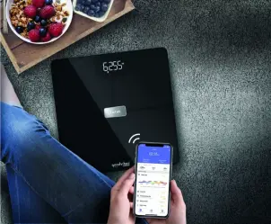Ваги Tefal підлогові Body Fat Goodvibes Health, 180кг, 1 х Li-ion, кабель USB в комплекті, скло, чорний №5