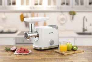 Мясорубка Gorenje, 1800Вт, 2.1кг/мин, 2 решетки, насадка для колбас, кеббе, томатов, 3 терки, пластик/металл, белый №9