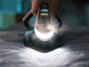 Праска-парогенератор Tefal Pro Express Vision, 3000Вт, 1200мл, паровий удар -800гр, постійна пара - 180гр, керам. підошва, чорно-золотий №11