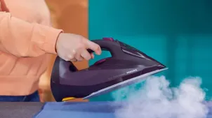 утюг Philips 7000 Series, 3000Вт, 300мл, паровой удар -250гр, постоянный пар - 50гр, нерж. сталь, пурпурный №10