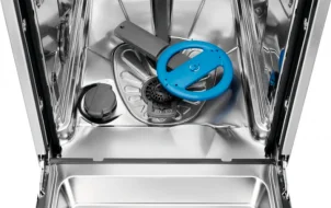 Посудомийна машина Electrolux вбудована, 10компл., A++, 45см, дисплей, інвертор, 3й кошик, чорний №8
