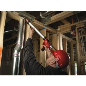 Клеевой пистолет MILWAUKEE M12 PCG/400A-201B (Li-Ion 2Ач) 4933441665 (+ заряд.устройство, 1 акум., алюмин. Труба, в сумке для инстр.) №4