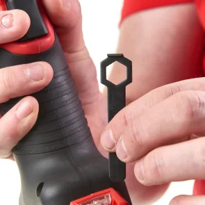 Заклепочник аккумуляторный MILWAUKEE M12 BPRT-0, закл. №11