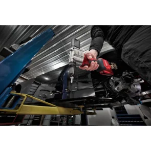 Заклепочник аккумуляторный MILWAUKEE M12 BPRT-0, закл. №21