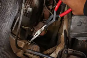 Довгогубці LONG REACH PLIER - STRAIGHT MILWAUKEE №10