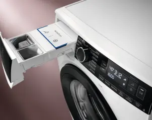 Пральна машина Electrolux фронтальна, 9кг, 1400, A+++, 66см, дисплей, пара, інвертор, автодоз, білий №6