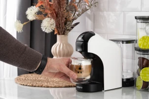 Кофеварка Ardesto капсульная, 0.8л, капсулы Nespresso, Nescafe Dolce Gusto, молотый кофе, сенсорное управление, белый №8