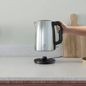 Електрочайник Electrolux 1.7л, Strix, метал, нерж. сталь №7