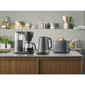 Электрочайник Electrolux 1.7л, Strix, металл, поддержка температуры, черный матовый №9