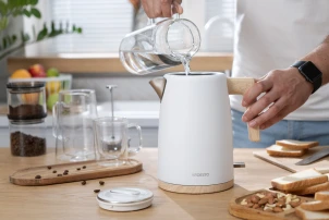 Електрочайник ARDESTO EKL-F420WWD, 1.7л, метал, мат, Strix, білий №9