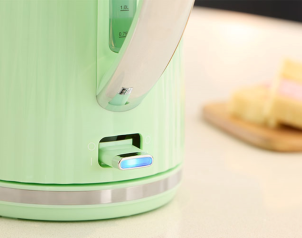 Электрочайник Russell Hobbs Eden, 1.7л, нержавеющая сталь, пластик, фисташковый №8