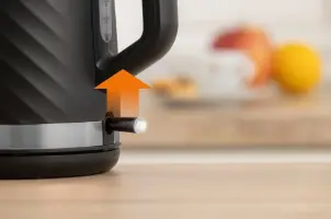 Электрочайник Gorenje 1.7л, Strix контроль, черный матовый №4