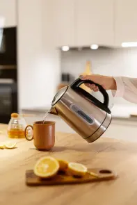 Электрочайник Gorenje 1.7л, Strix-контроль, металл, нерж №17