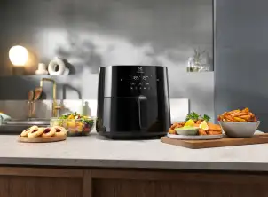 Мультипечь Electrolux 1350Вт, чаша-3.3л, сенсорное управление, 5 авто. программ, пластик, черный №3