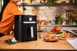 Мультипечь Tefal AirFry&Grill, 1550Вт, чаша-4.2л, электронное управл., пластик, черный №5