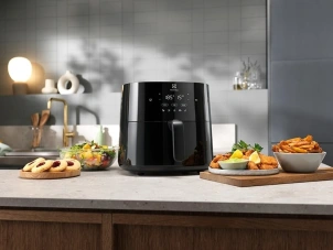 Мультипіч Electrolux 1500Вт, чаша-5л, сенсорне керування, 5 авто. програм, пластик, чорний №5