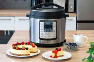Мультиварка-скороварка Gorenje, 1000Вт, чаша-6л, электронное управл., 15 программ, металл/пластик, черный №2