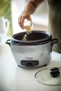 Рисоварка Russell Hobbs MaxiCook, 1000Вт, чаша-5л, електронне керув., нерж. сталь, чорний №3