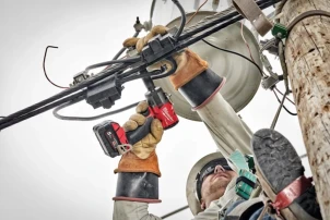 Гайкокрут імпульсний компактний 1/2" (881 Нм) з фрикційним кільцем MILWAUKEE M18 FMTIW2F12-502X , (+ заряд.пристрій, 2 акум., HD №11