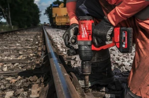 Гайкокрут акумуляторний 1'' MILWAUKEE, M18 ONEFHIWF1-802X, 2400Нм (+зар.пр., 2 акум.Х 8Аг, HD кейс) FORGE №3
