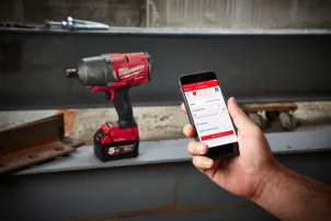 Гайковерт акумуляторний безщітковий MILWAUKEE 3/4" (2034Нм) M18 ONEFHIWF34-0, з кільцем (каркас) + M18 B5 подарунок №1