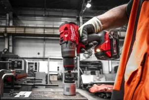 Дриль-шурупокрут з ударом акумуляторний MILWAUKEE, M18 FPD3MC-502X, 158Нм, (+ заряд.пристрій, 2 акум., HD кейс)+M18 ALIS-0+жилет №22