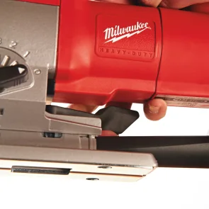 Лобзик MILWAUKEE, JSPE 135 TX, 750Вт (+ полотна 5 шт., перехідник, кабель 4 м, насадка проти сколів, щиток від пилу, знімна плас №14