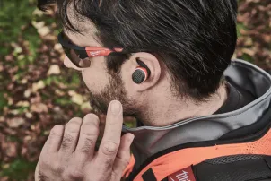 Наушники для защиты слуха MILWAUKEE REDLITHIUM L4 RLEPB-301 USB Bluetooth №5