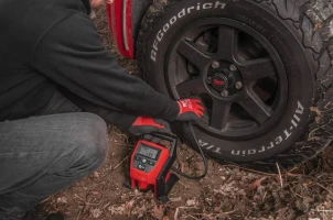 Аккумуляторный воздушный насос MILWAUKEE M12 Bl-O №9