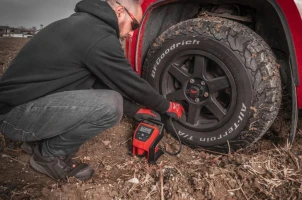 Аккумуляторный воздушный насос MILWAUKEE M12 Bl-O №10