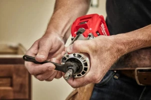 Фрезер кромочный аккумуляторный MILWAUKEE, M18 FTR8-0X, цанга 6/8мм №36