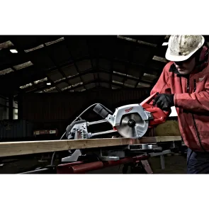 Торцовочна пила 216 ММ (8 1/2 дюймов) MILWAUKEE 4933471055 1800Вт, диск 216х30 №8