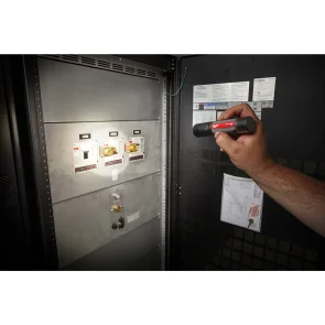 Ліхтар світлодіодний акумуляторний компактний MILWAUKEE, L4 FMLED-301 №3