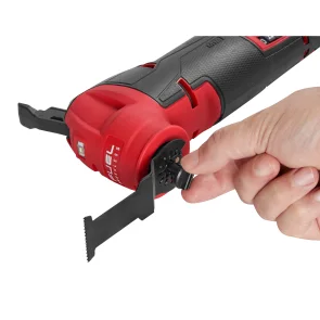 Аккумуляторный компактный многофункциональный инструмент (реноватор) MILWAUKEE M12 FUEL FMT-422X, (+ заряд.устройство, 2 аккум. №7